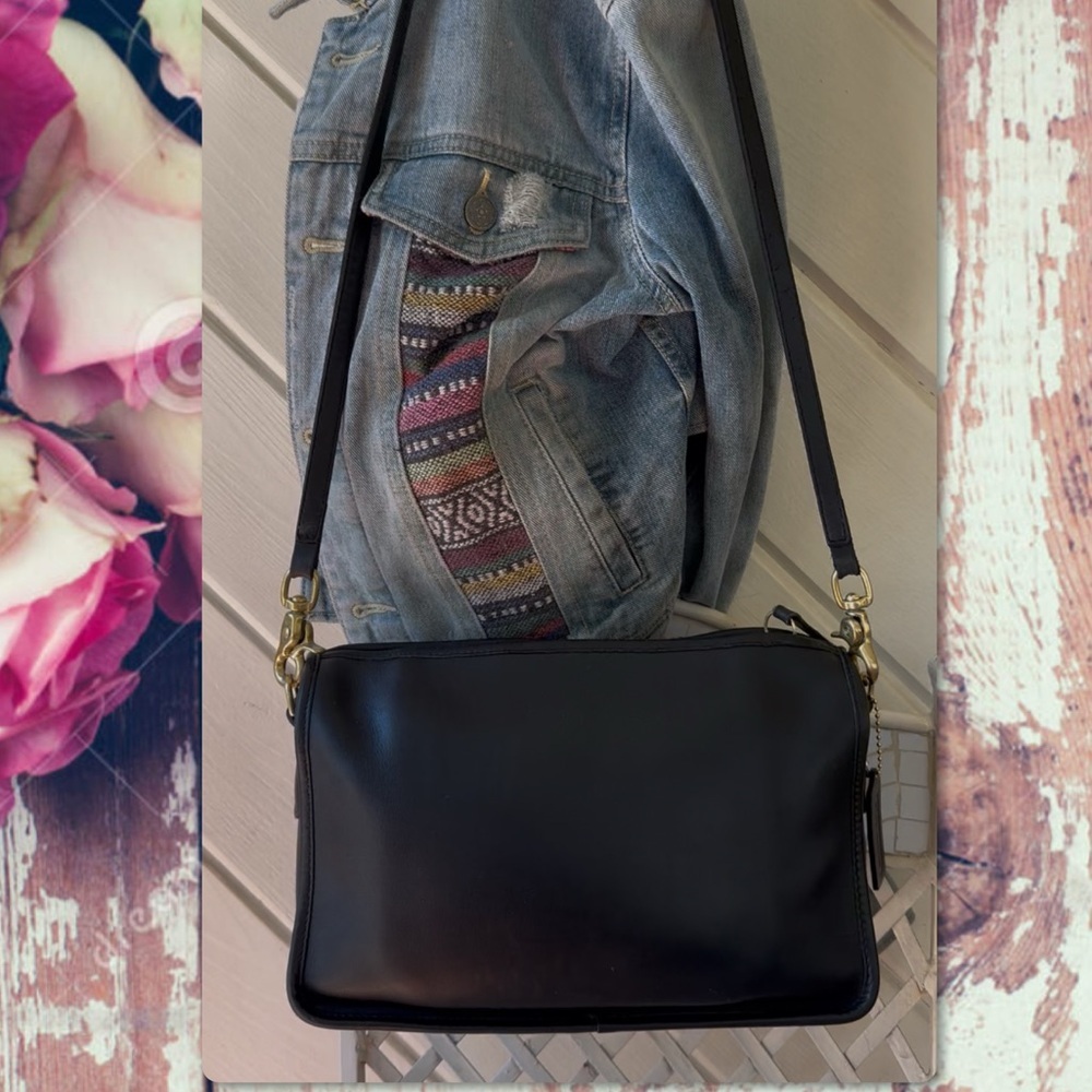 VINTAGE COACH NEW YORK CITY BLACK LEATHER CROSSBODY COMPANION BAG 9300 - Picture 6 of 17